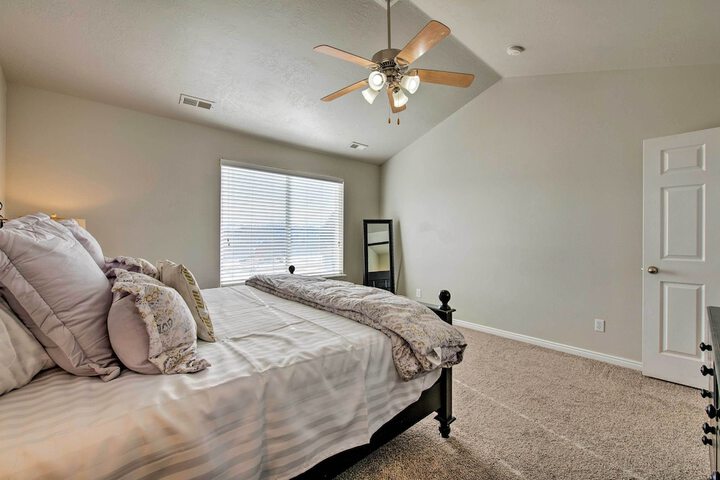 Mtn View Townhome w / Amenities 17 Mi to Snowbird!