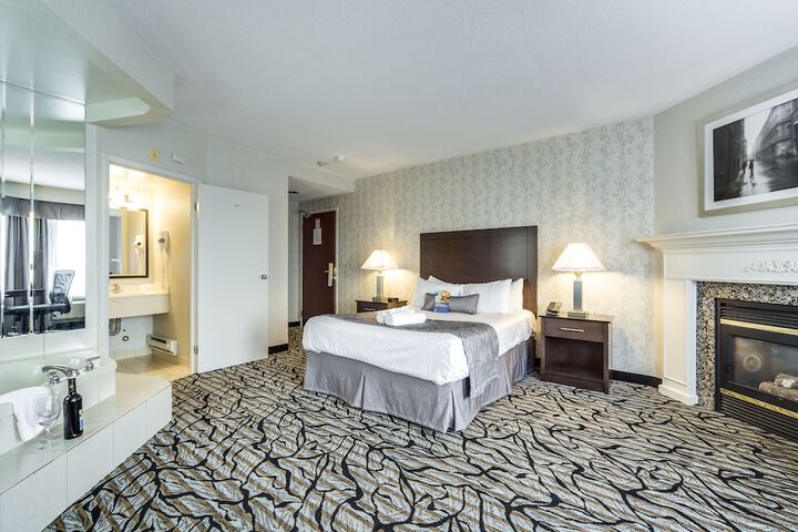 Room 36 of 70