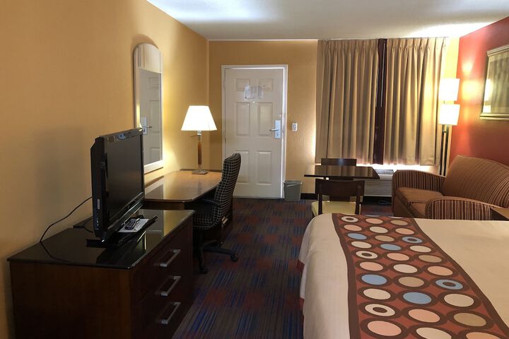 Room 19 of 32