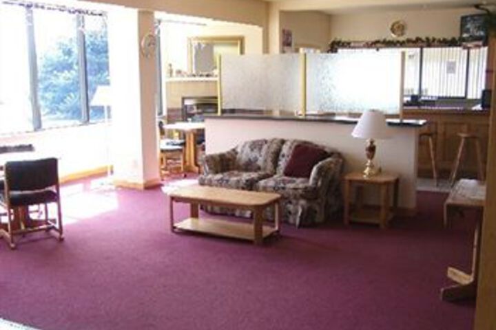 Travelers Inn
