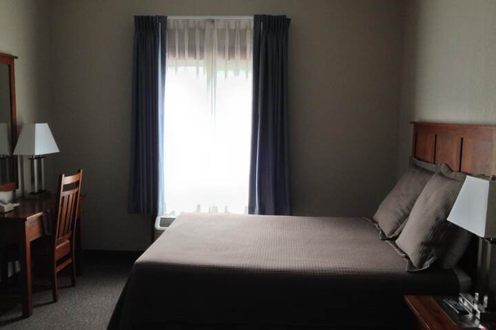 Room 18 of 40