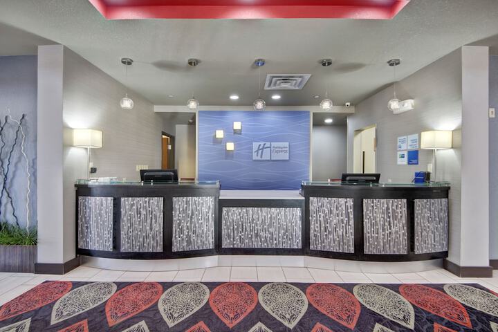 Hotel 6 of 37