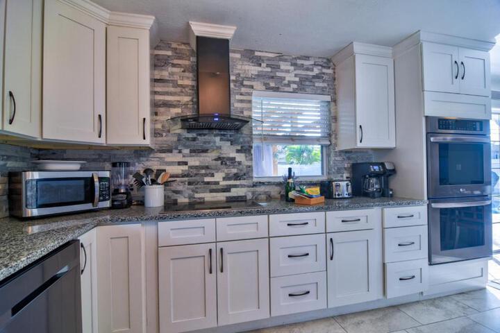 Coral Coastal Retreat