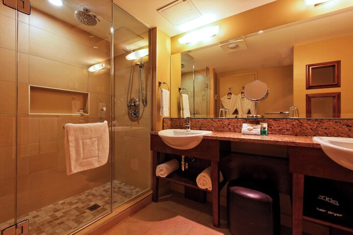 Room 25 of 137