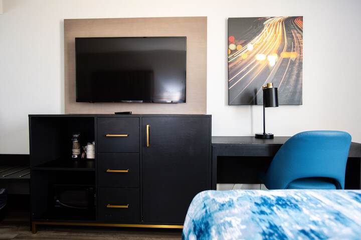 Room 34 of 55