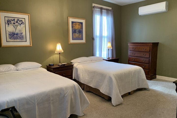Room 7 of 35