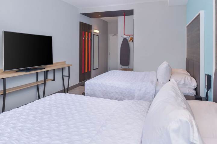 Room 20 of 36