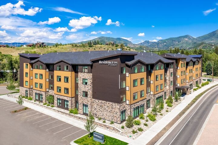 Hotel 4 of 92