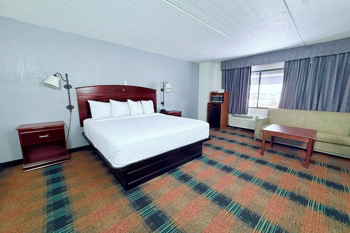 Baymont by Wyndham Michigan City