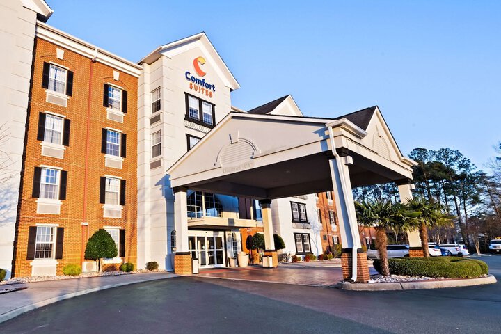Hotel 4 of 59