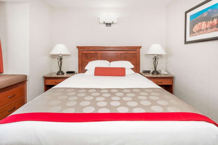 Room 25 of 29