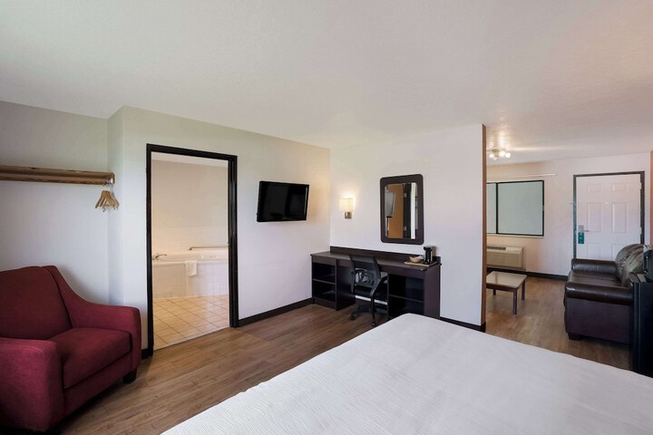 Room 42 of 46