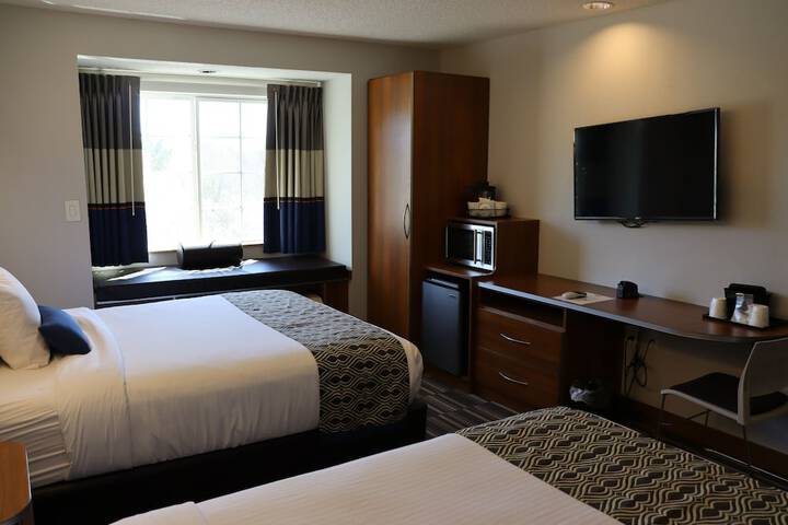 Microtel Inn & Suites by Wyndham Columbus / Near Fort Benning