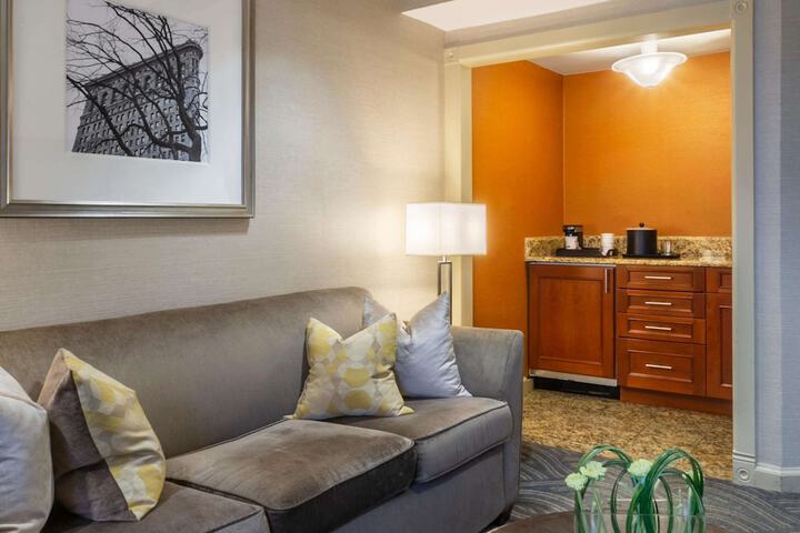 Robert Treat Hotel