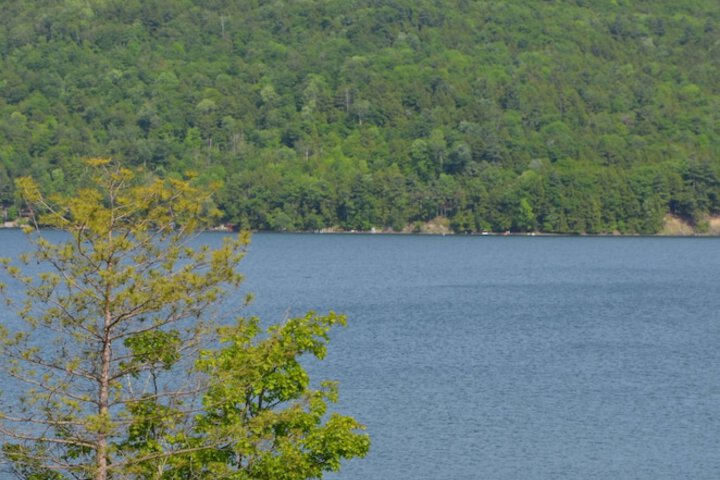Lake View Motel