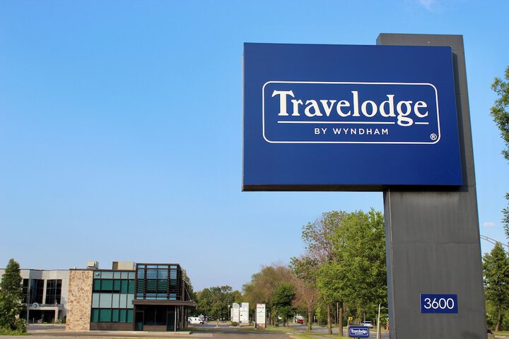 Travelodge by Wyndham Trois-Rivieres
