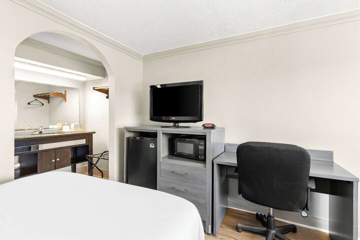 Room 36 of 45