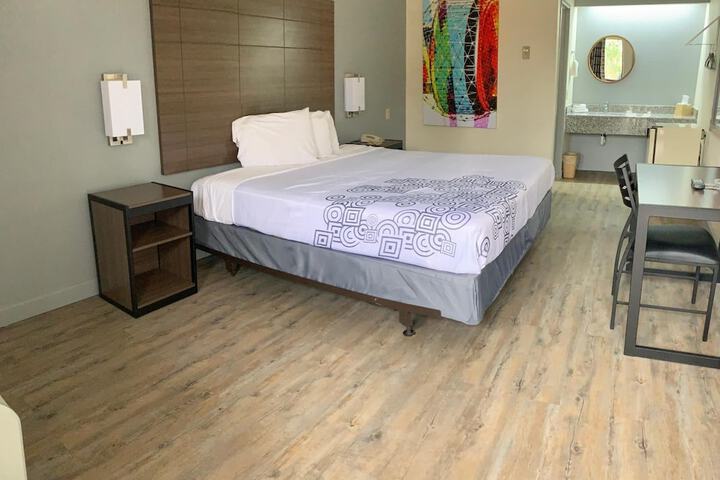 Room 20 of 43