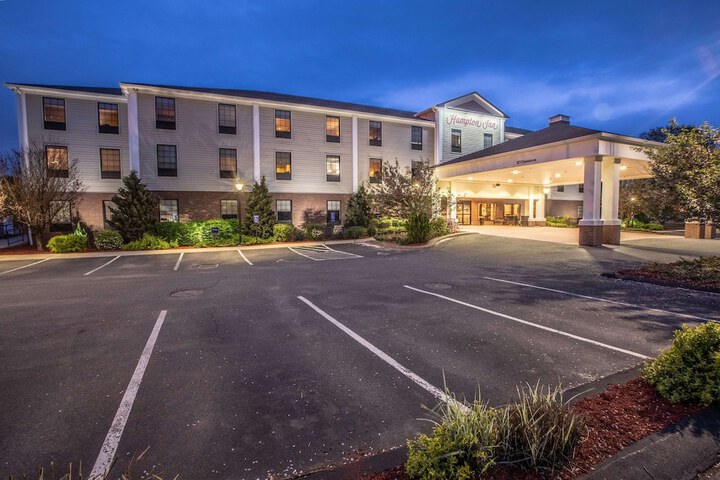 Hotel 5 of 37