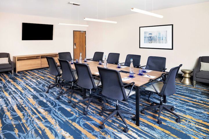 Delta Hotels by Marriott Grande Prairie Airport