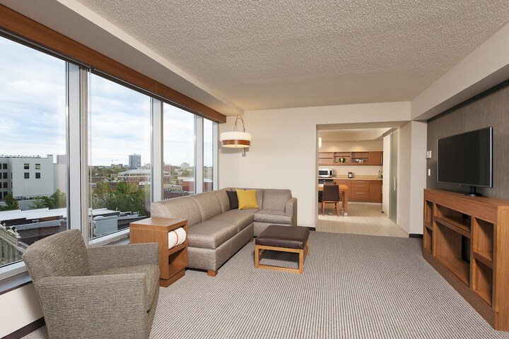 Hyatt Place Champaign-Urbana