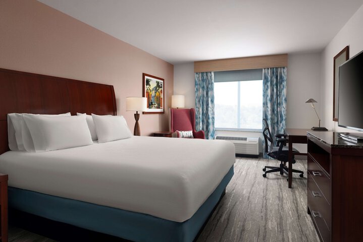 Room 12 of 40