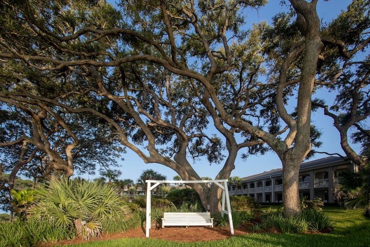 The Beachview Club