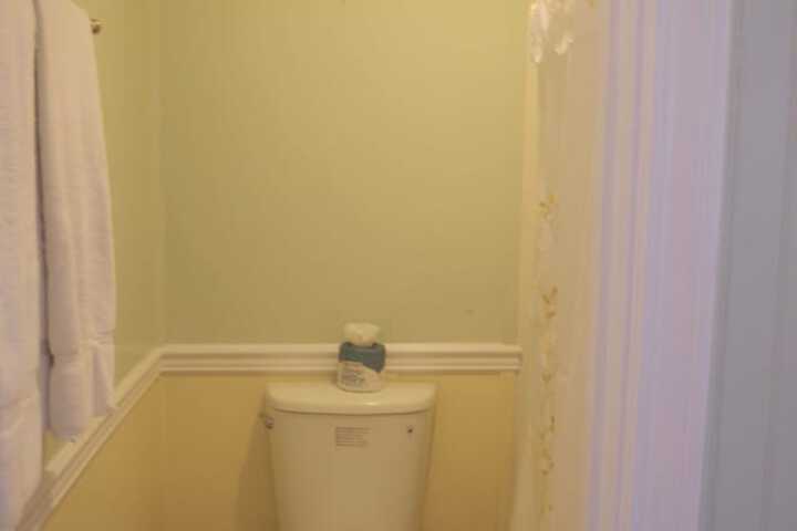 Room 127 of 309