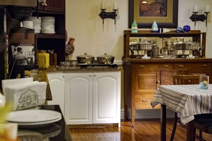 Breakfast/Coffee Service 77 of 85