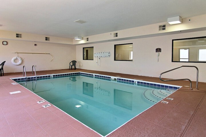 Pool 4 of 48
