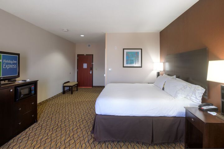 Room 13 of 46