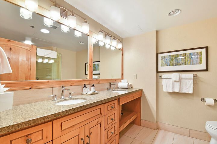 Grand Summit Hotel - Canyons Village a RockResort