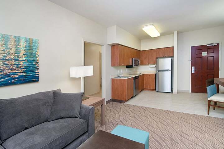 Room 21 of 35