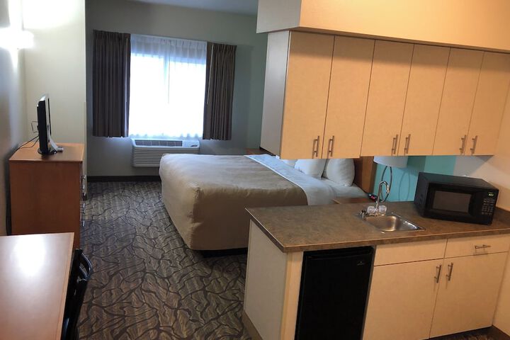Room 19 of 36