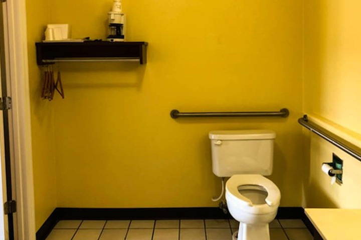 Room 31 of 44