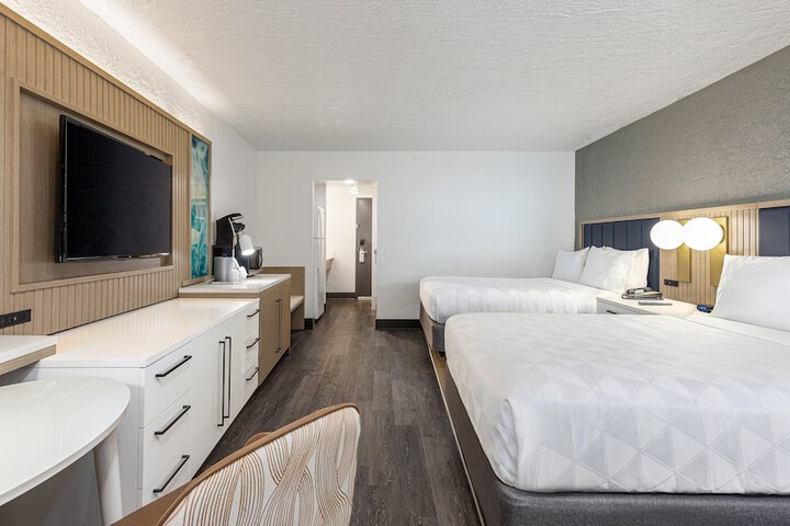 Holiday Inn Resort Panama City Beach by IHG