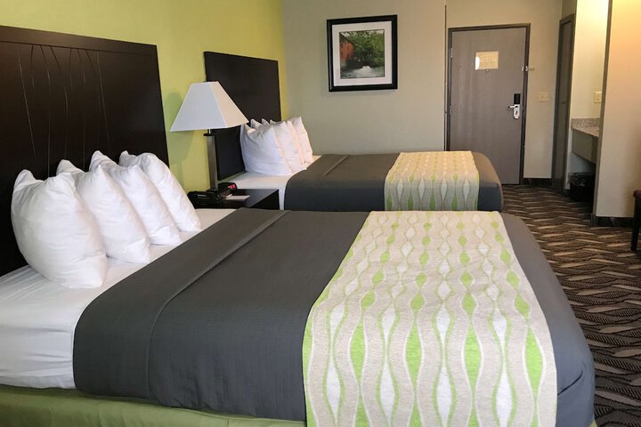 Room 21 of 27
