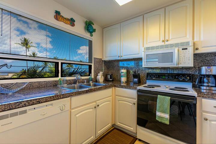 Wailea Sunset Condo - Ekolu #607