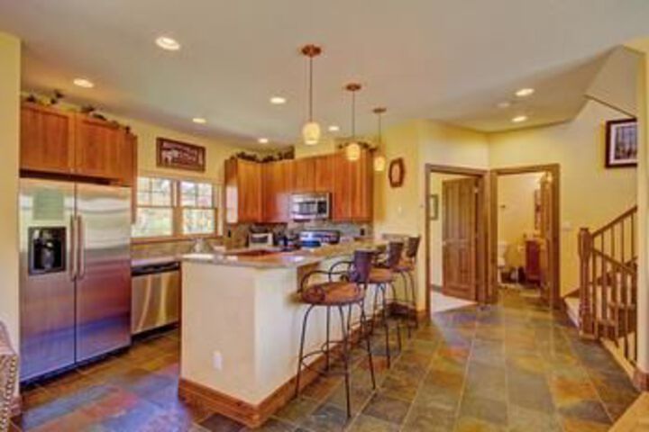 Highland Greens Linden 3 Bedroom Townhouse by RedAwning