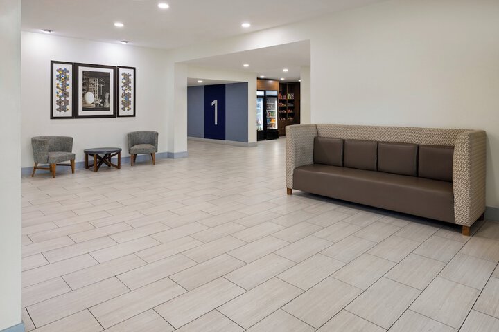 Holiday Inn Express Augusta Downtown by IHG