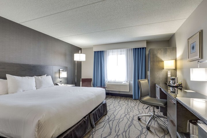Room 48 of 109