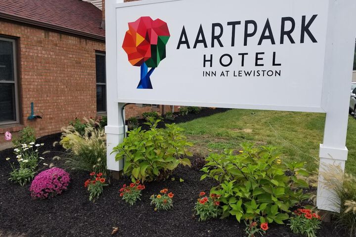 Hotel 2 of 35