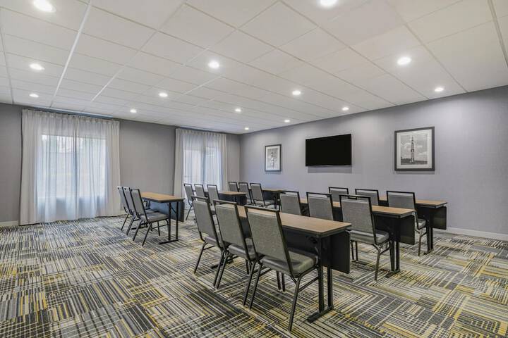 Homewood Suites by Hilton Huntsville - Downtown AL
