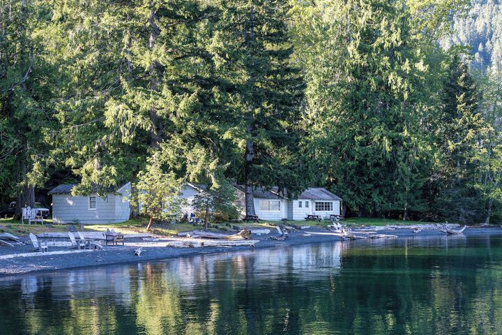 Lake Crescent Lodge