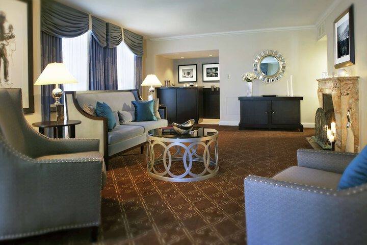 Room 34 of 87