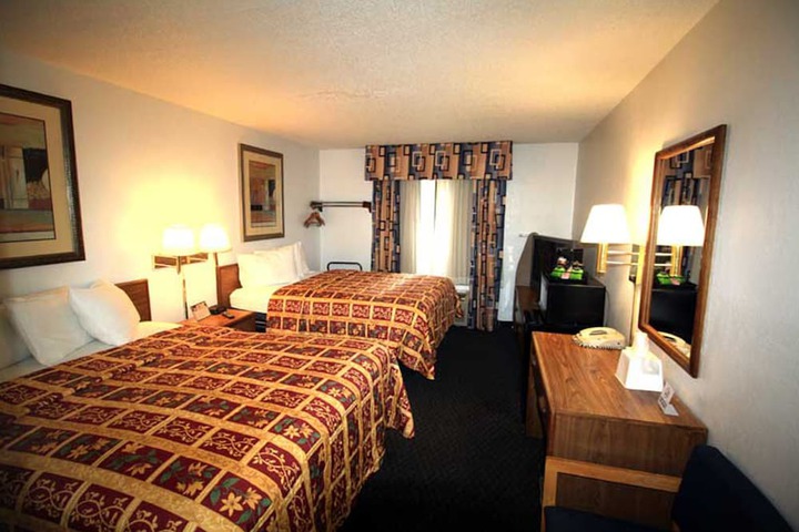 Room 19 of 30