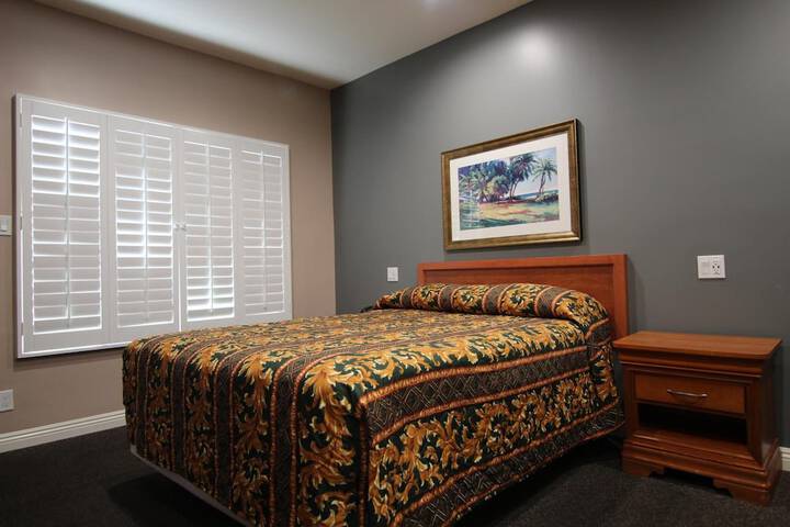 Room 16 of 30