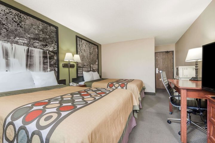 Room 14 of 45
