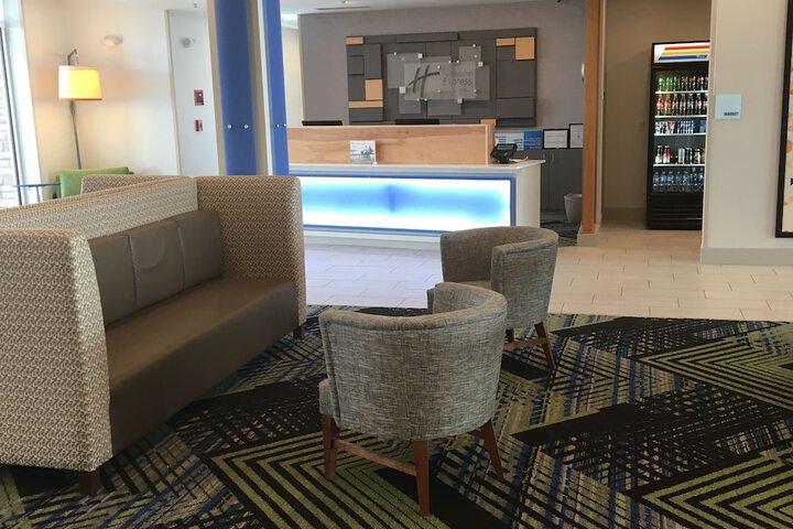 Holiday Inn Express and Suites Nebraska City by IHG