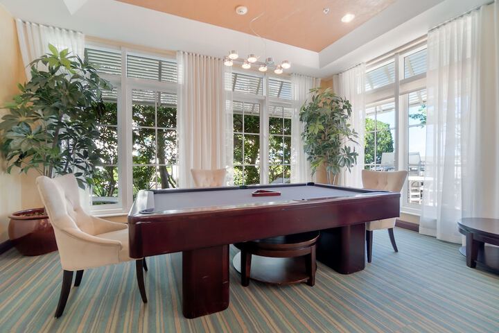 Casa Costa 308s Studio Pools, Jacuzzi, Beach, Shops & Dog Friendly